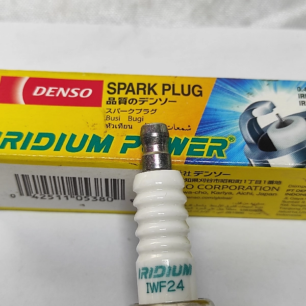 DENSO Busi Iridium IWF24