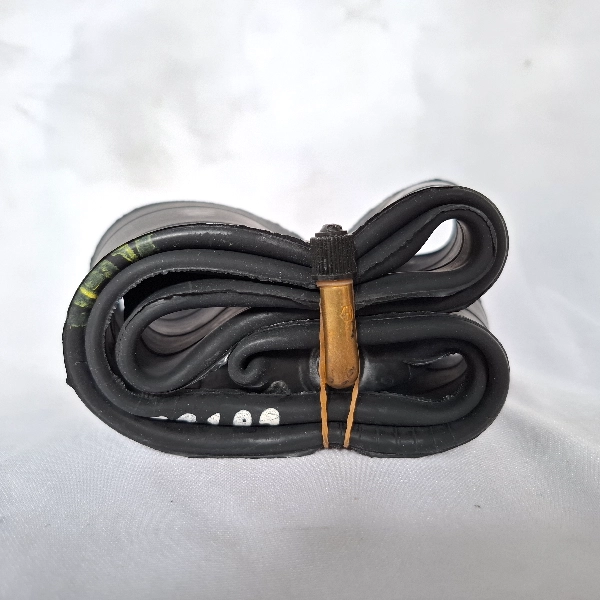 IRC Ban Dalam 3.00-10 Motor Vespa