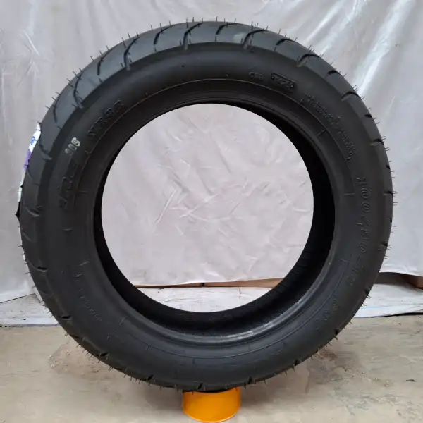 IRC NR82 Ban Tubeless 100/90-12
