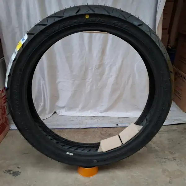 IRC RX-01 Ban Tubeless 90/80-17
