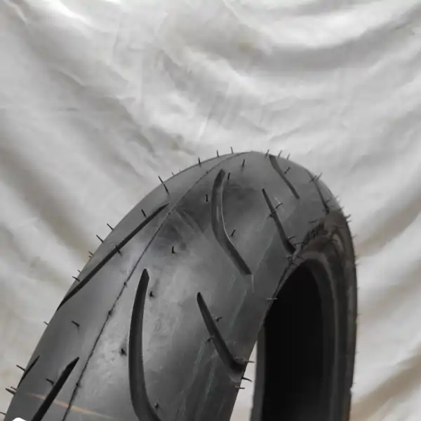 IRC SS570 Ban Tubeless 110/70-13