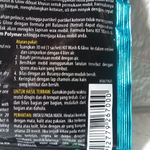 KIT Shampoo Wash & Glow Sachet Hijau 30ml
