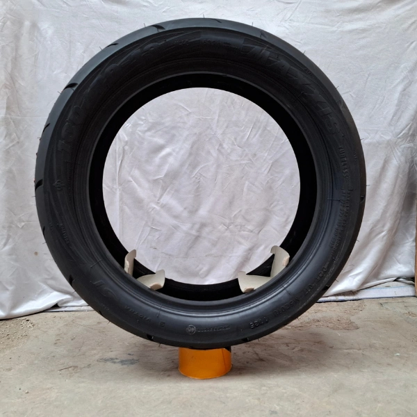 MAXXIS VICTRA S98 120/70-13 (TL)