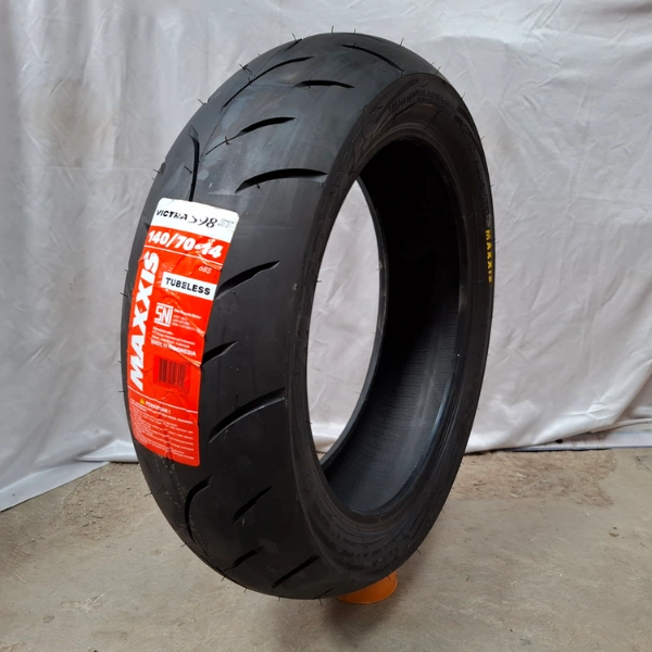MAXXIS VICTRA S98 140/70-14 (TL)