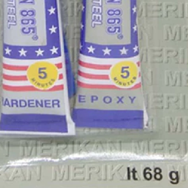 MERIKAN Lem Plastik Steel 5 Menit