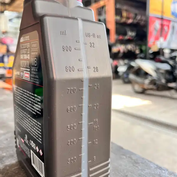 MOTUL Scooter Expert LE 10W40 Oli 1L