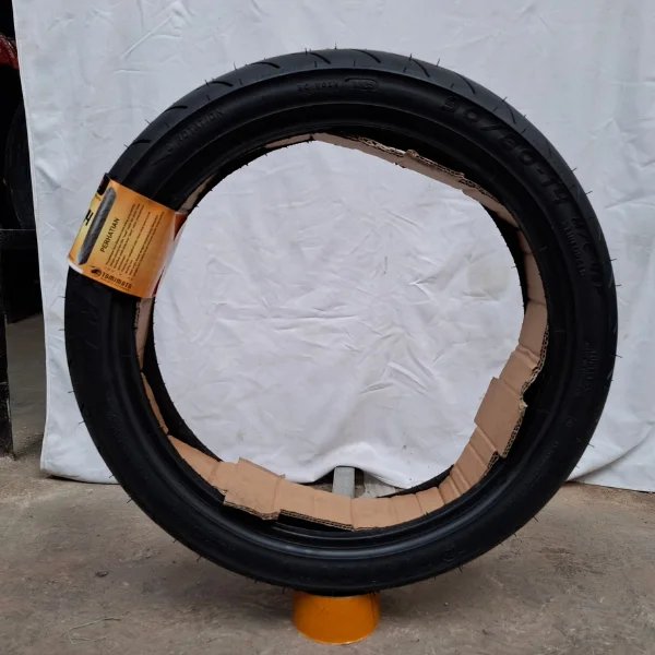 TOMIMOTO Ban Tubeless 90/80-14 TM100